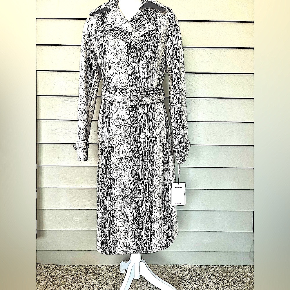 Anthropology Avec Les Filles snake print faux leather trench coat
